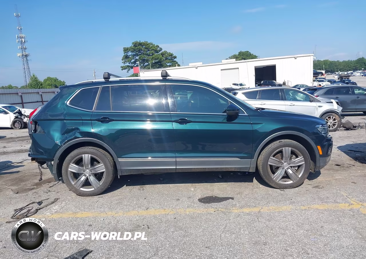 2018 Volkswagen Tiguan 2.0T Sel Premium VIN:3VV4B7AX8JM199895 - 13