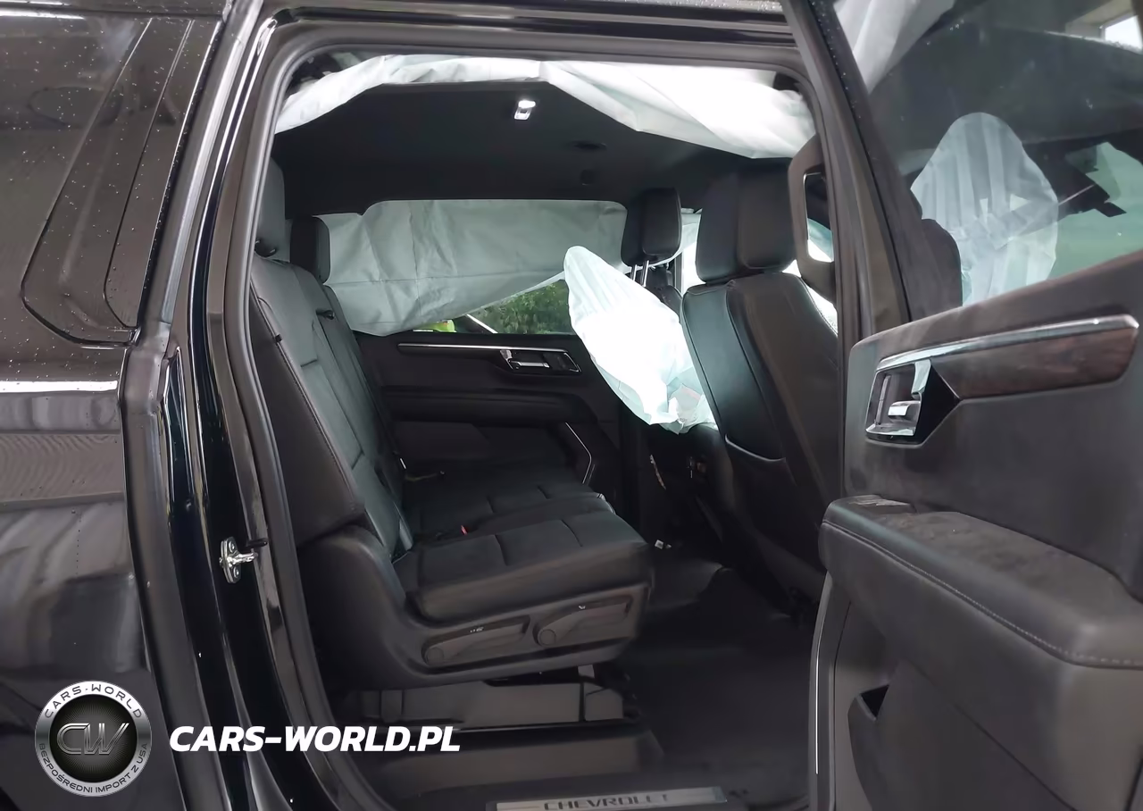 2025 Chevrolet Suburban 4Wd Z71 VIN:1GNS6DRD2SR282068 - 8