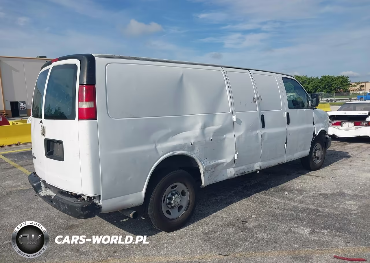 2019 Chevrolet Express 2500 Work Van VIN:1GCWGBFP5K1152097 - 4