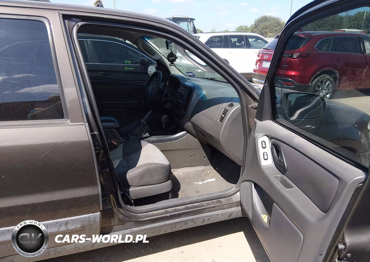 2007 Ford Escape Xls-Xls Manual VIN:1FMYU02Z67KB78783 - 5