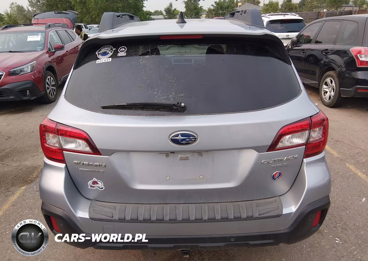 2019 Subaru Outback 3.6R Limited VIN:4S4BSENC3K3279069 - 17