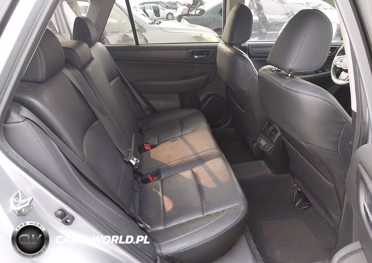 2019 Subaru Outback 3.6R Limited VIN:4S4BSENC3K3279069 - 8