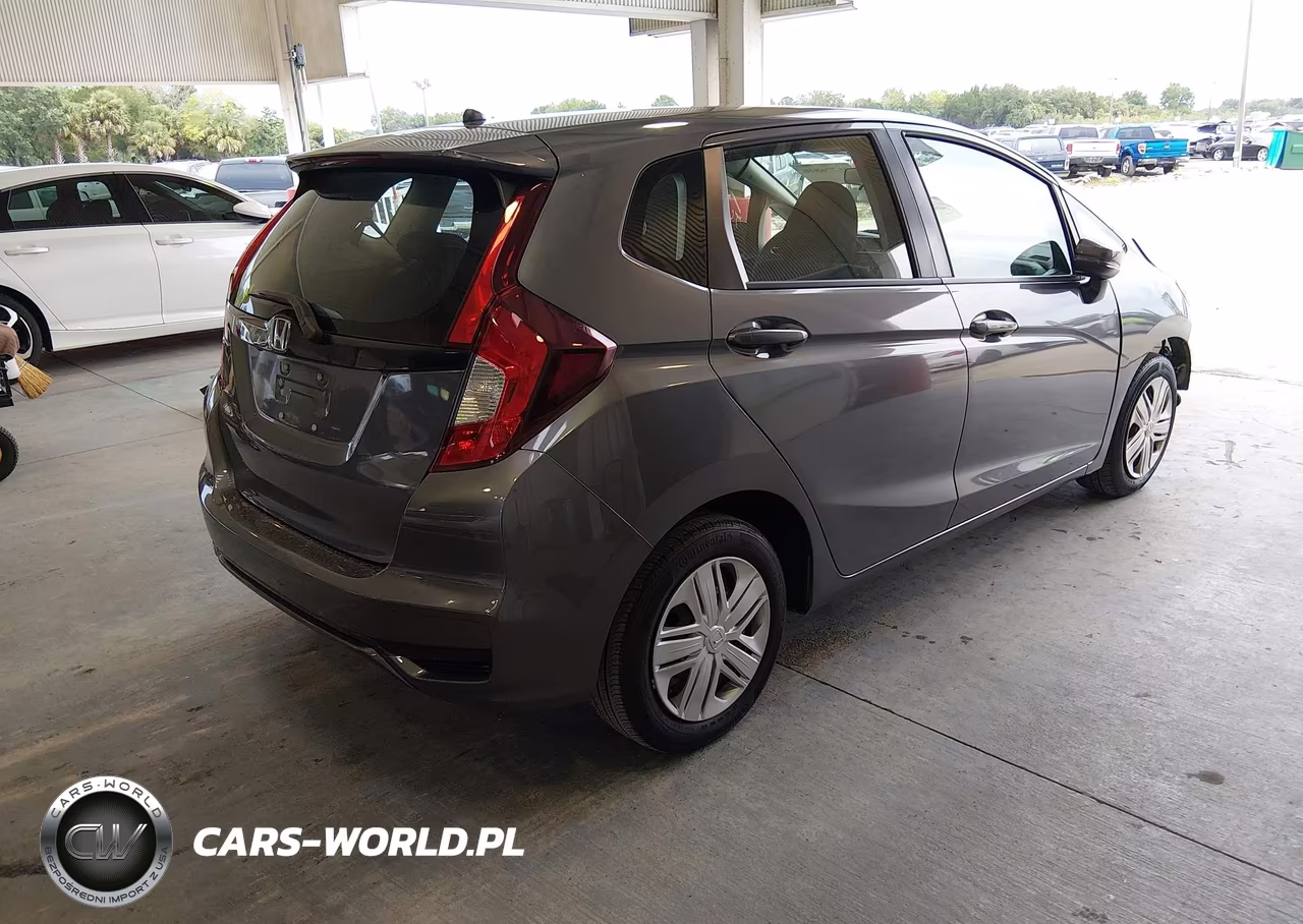 2019 Honda Fit Lx VIN:3HGGK5H48KM732519 - 4