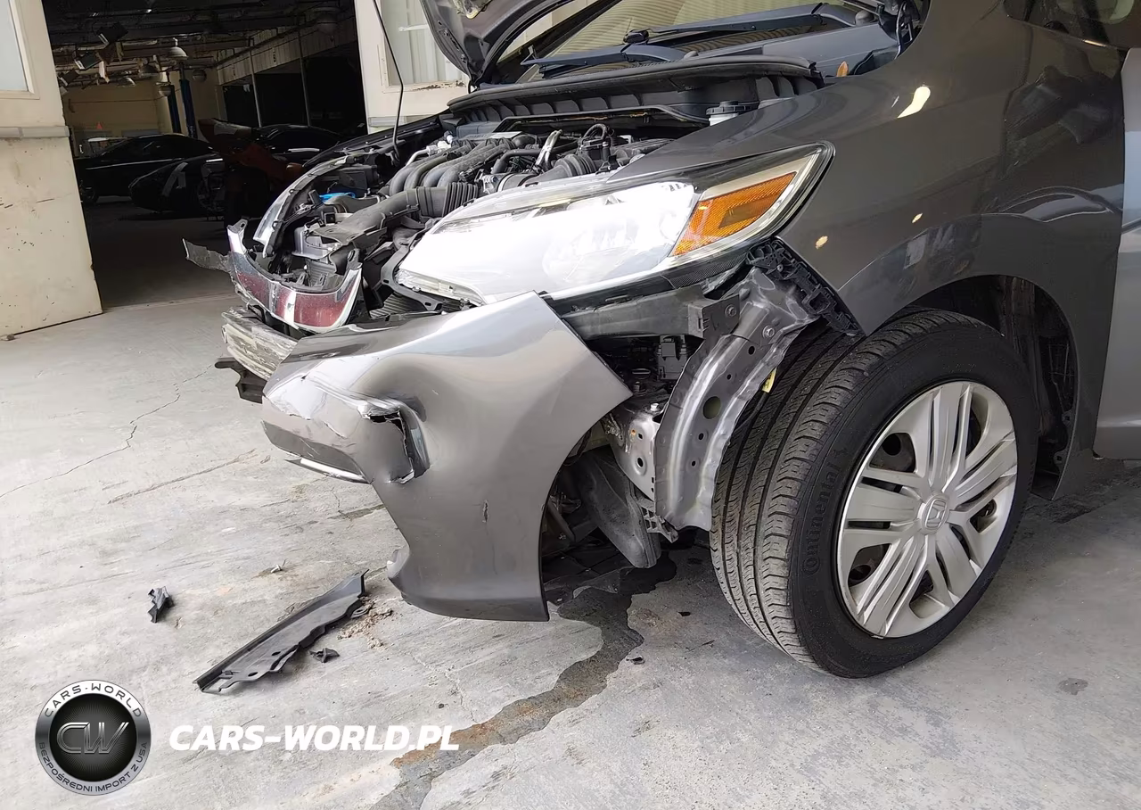 2019 Honda Fit Lx VIN:3HGGK5H48KM732519 - 6