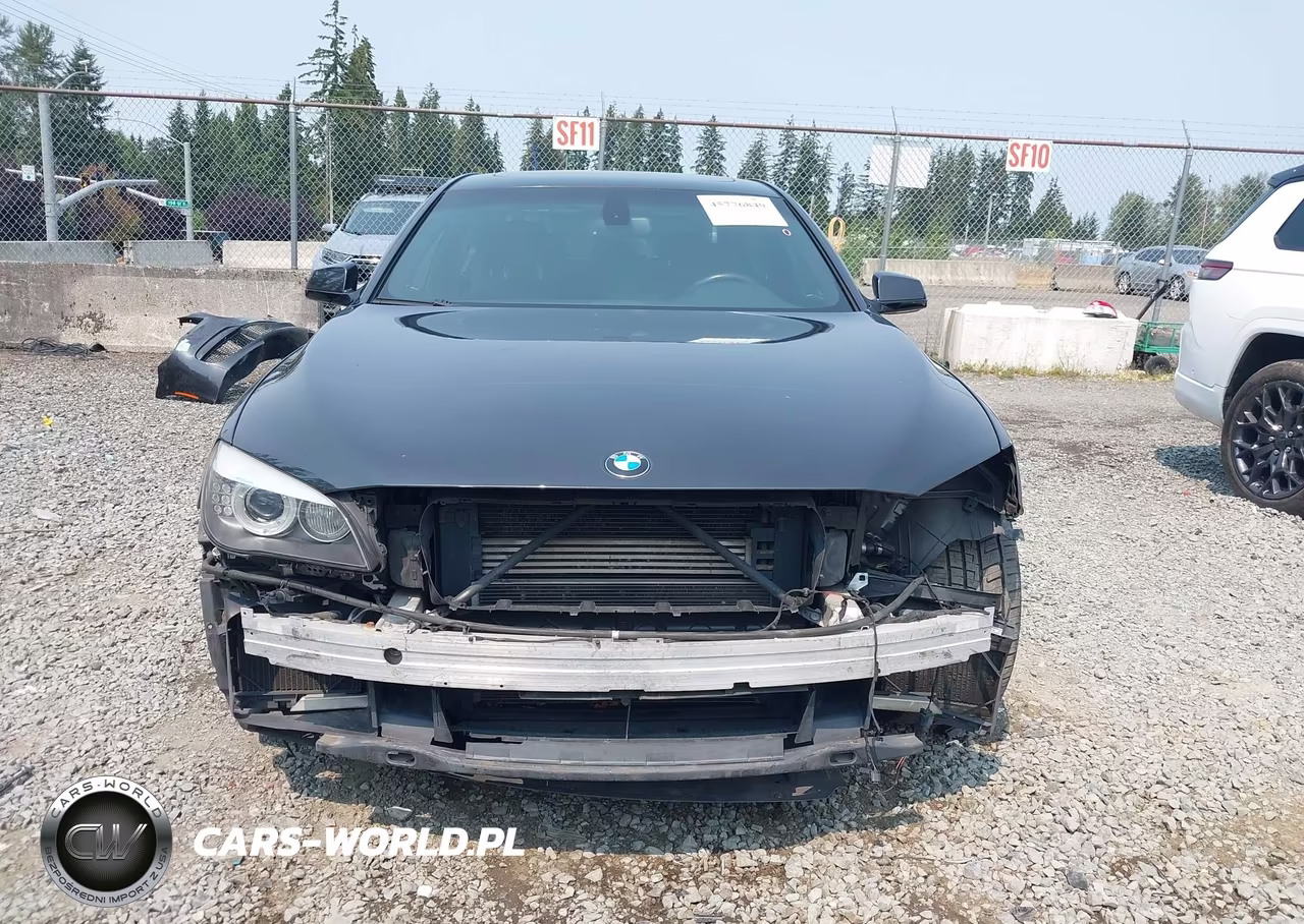 2012 BMW 750I VIN:WBAKA8C56CDX01180 - 13