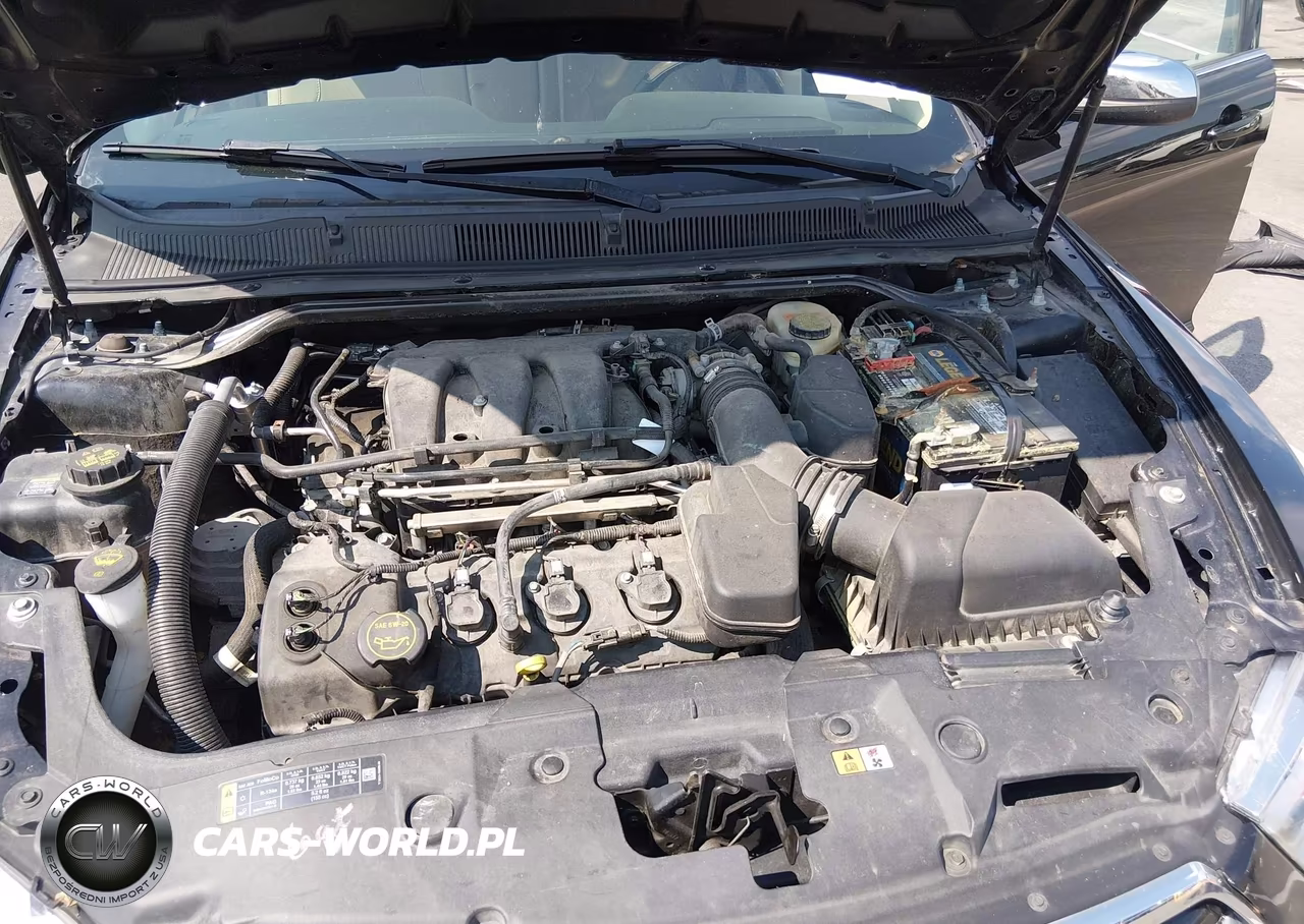2017 Ford Taurus Limited VIN:1FAHP2F86HG117713 - 10