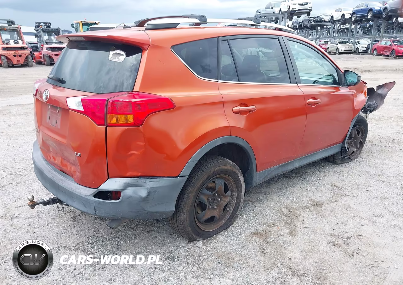 2015 Toyota Rav4 Le VIN:2T3ZFREV2FW133135 - 4