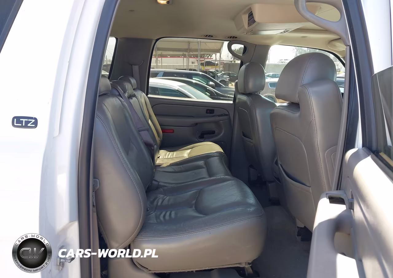 2006 Chevrolet Suburban 1500 Ltz VIN:3GNFK16U66G123043 - 8