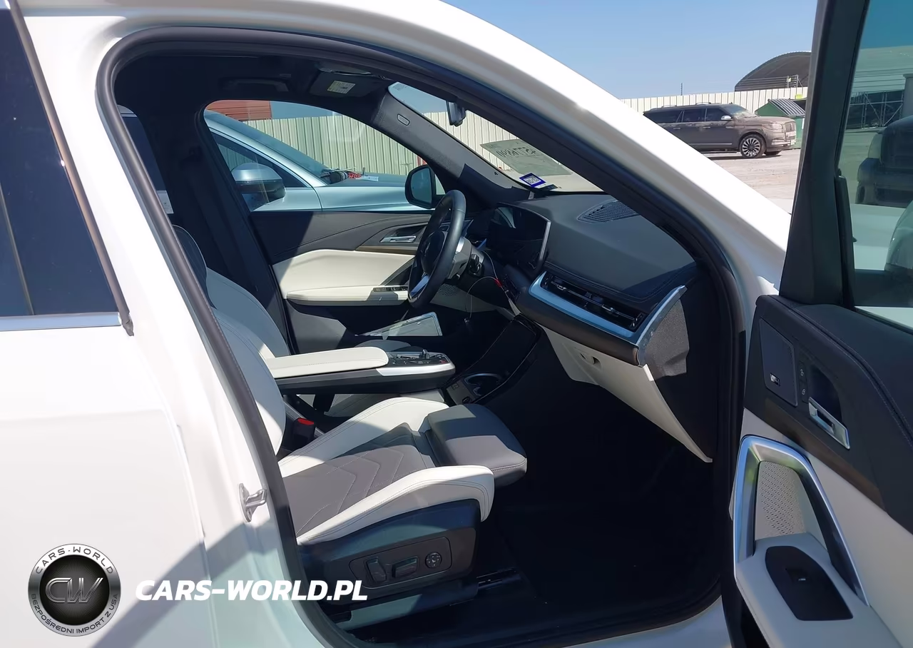 2026 BMW X1 xDrive28I VIN:WBX73EF09T5502073 - 5