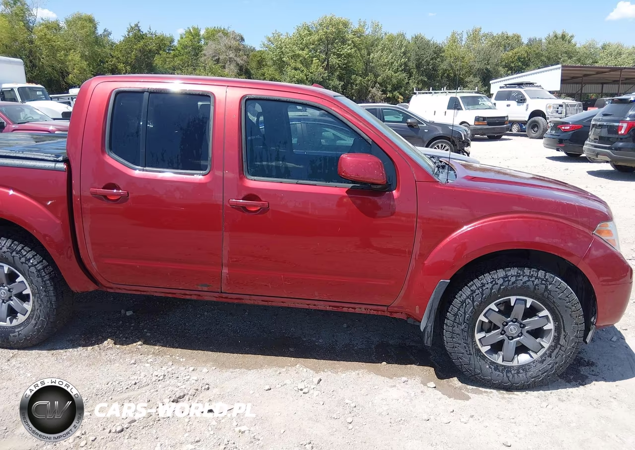 2017 Nissan Frontier Pro-4X VIN:1N6AD0EVXHN745928 - 13