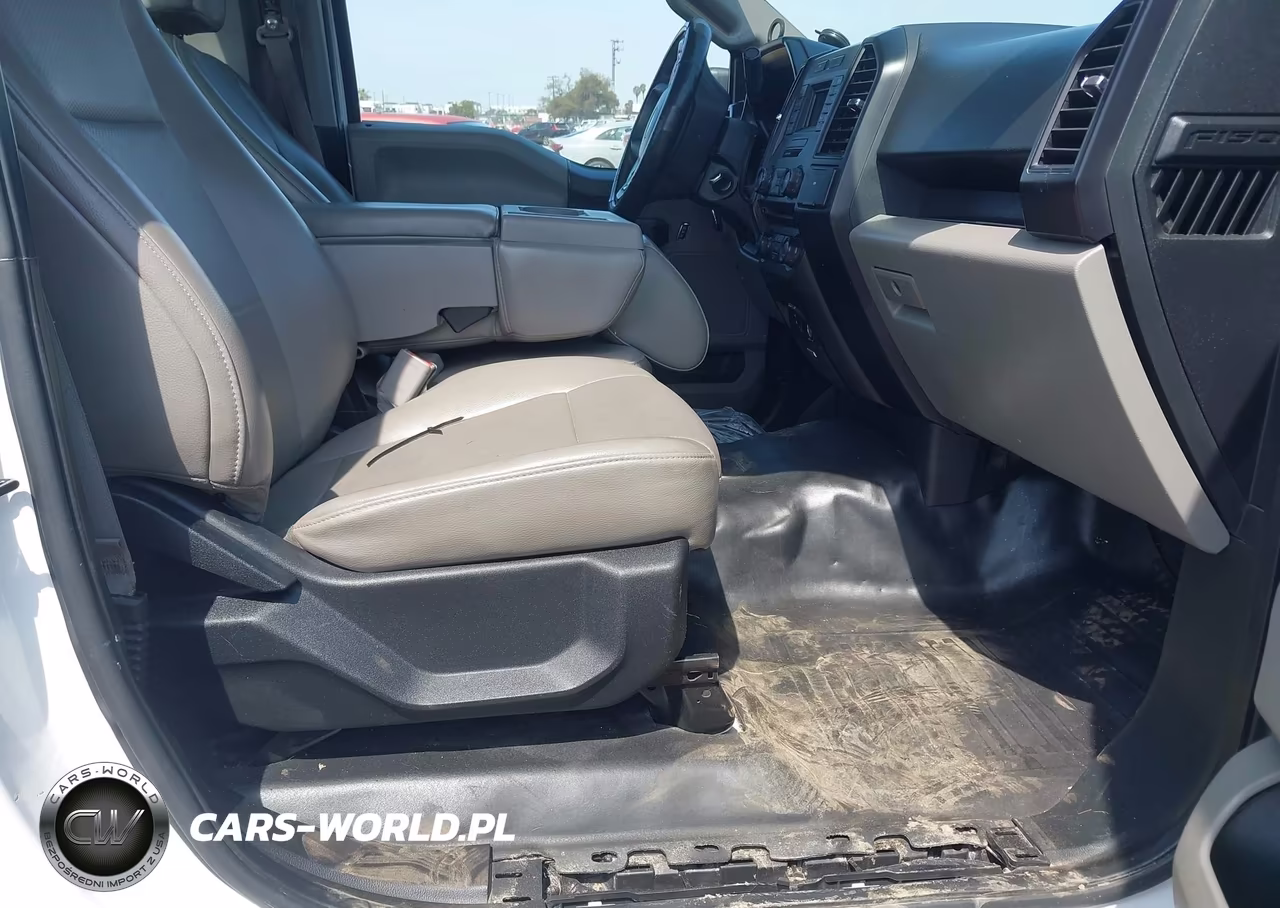 2017 Ford F-150 Xl VIN:1FTMF1C81HKD51586 - 5