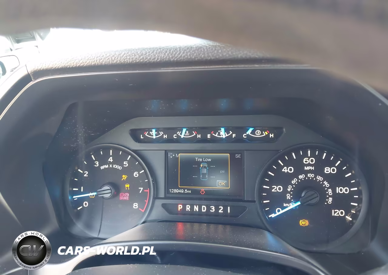 2017 Ford F-150 Xl VIN:1FTMF1C81HKD51586 - 7
