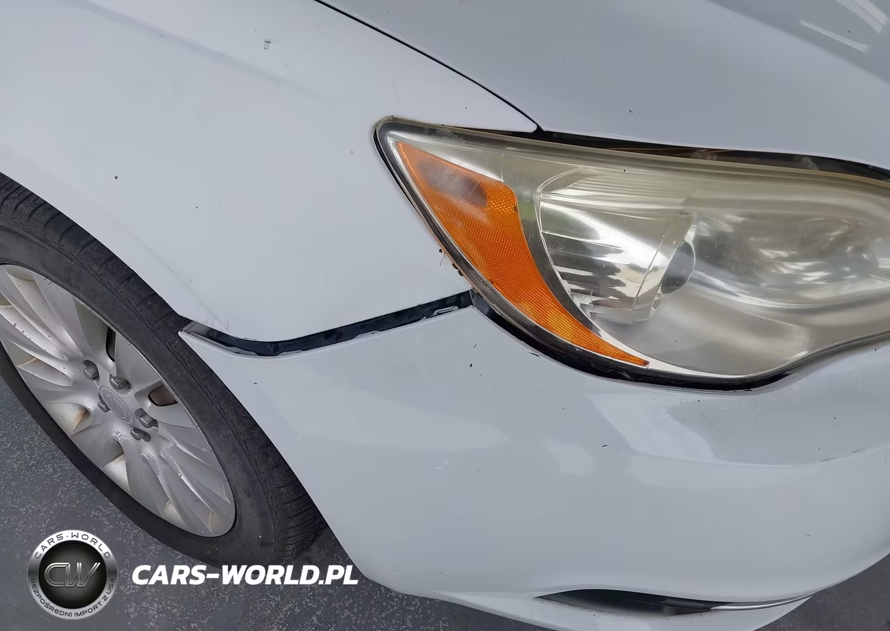 2012 Chrysler 200 VIN:1C3CCBAB8CN248301 - 6