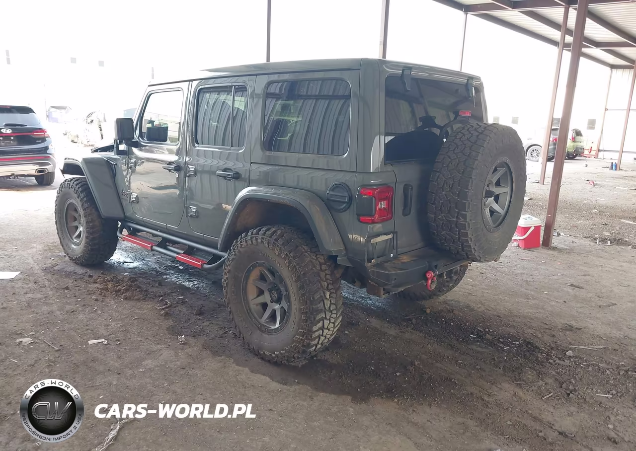 2021 Jeep Wrangler Unlimited Rubicon 4X4 VIN:1C4JJXFM9MW656785 - 3