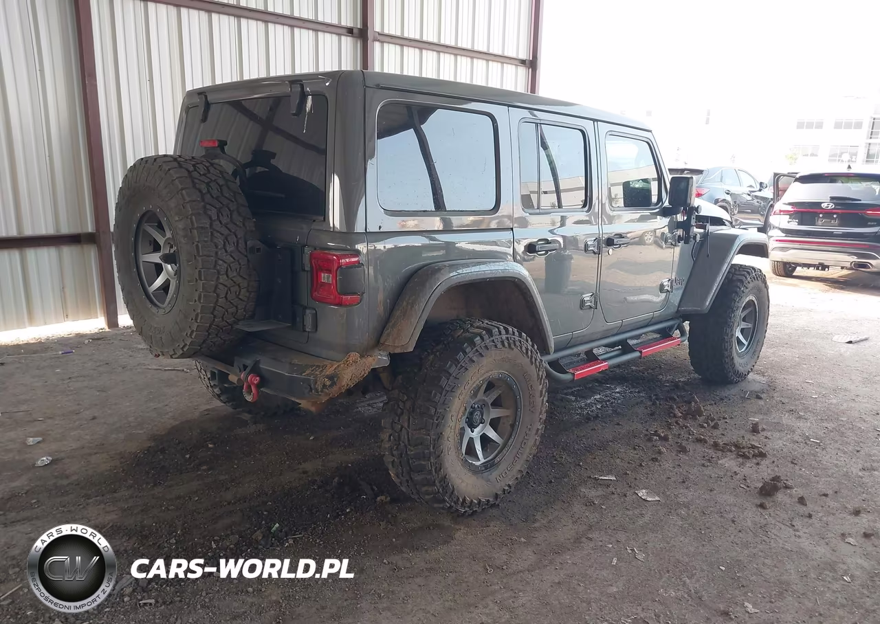 2021 Jeep Wrangler Unlimited Rubicon 4X4 VIN:1C4JJXFM9MW656785 - 4