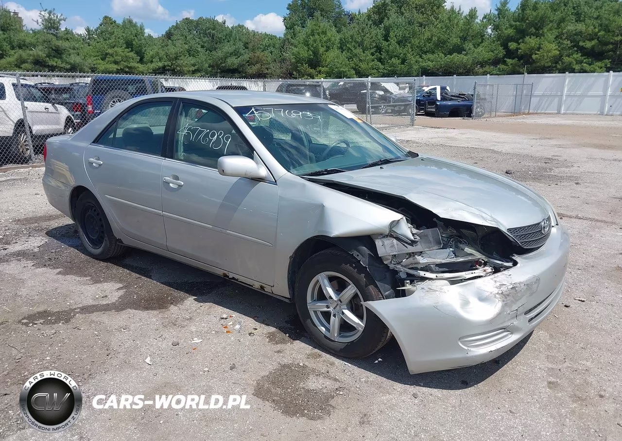 2002 Toyota Camry Le – zdjęcie 1 z 16