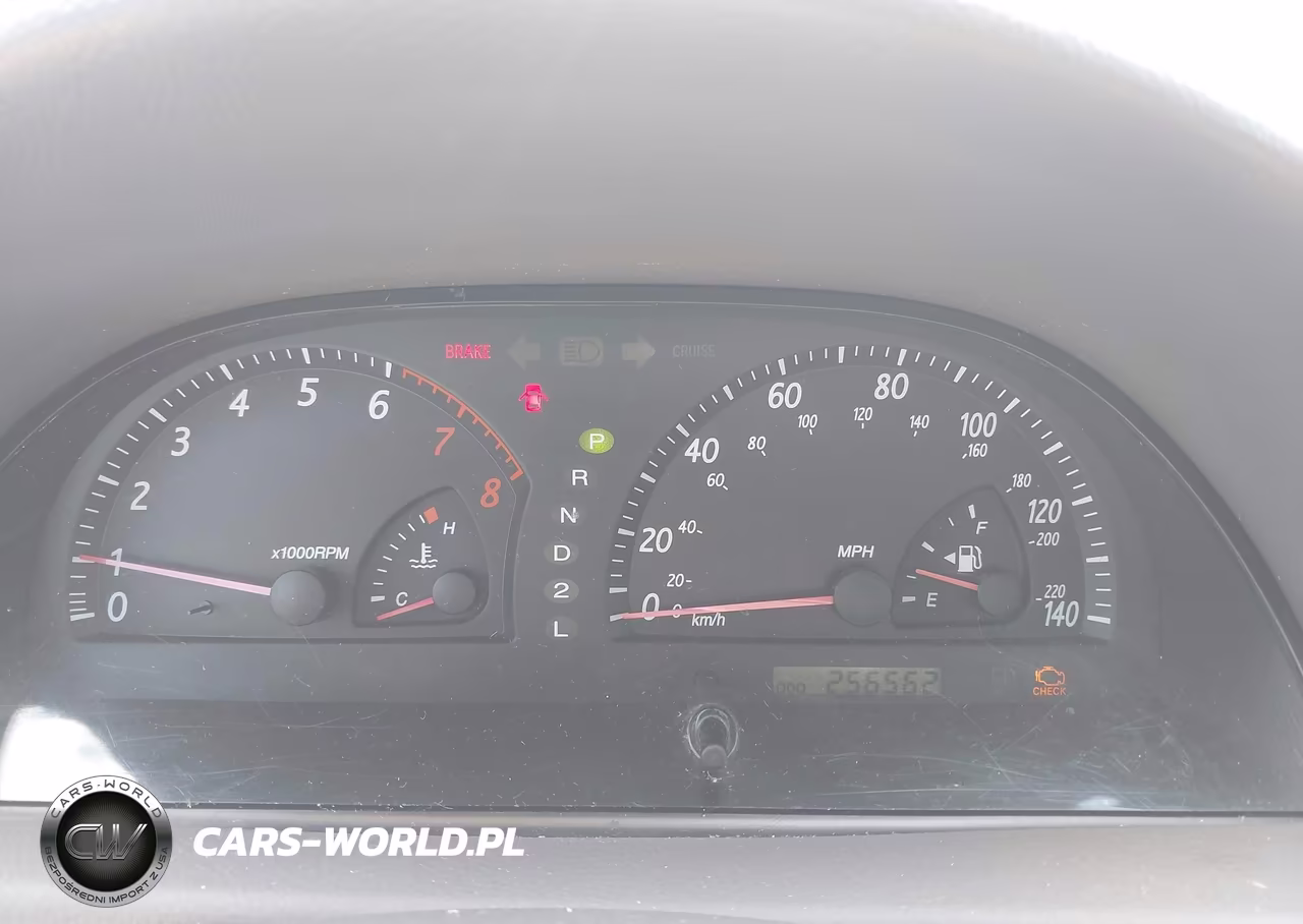 2002 Toyota Camry Le VIN:4T1BE32K62U071673 - 7