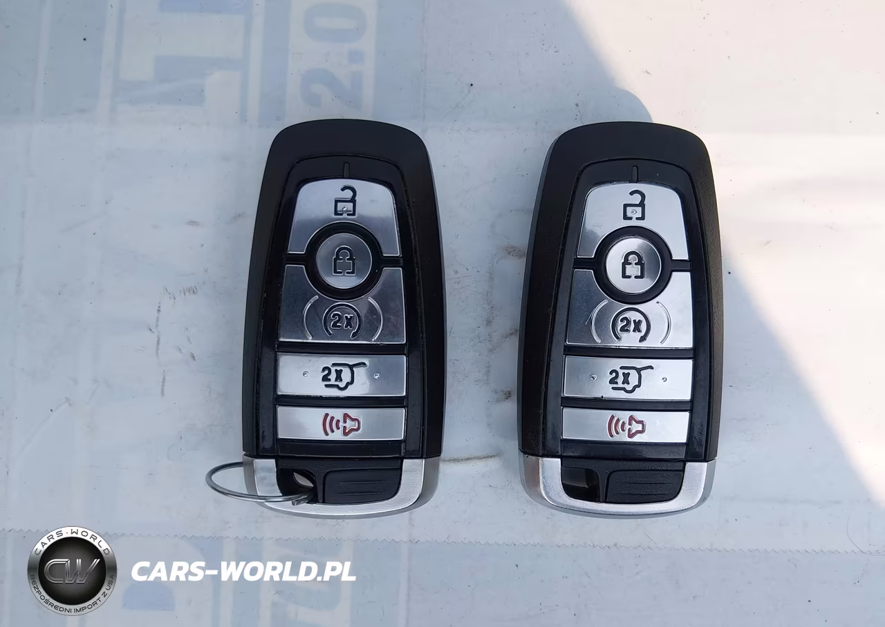 2020 Ford Escape Titanium Hybrid VIN:1FMCU0DZ8LUB79018 - 11
