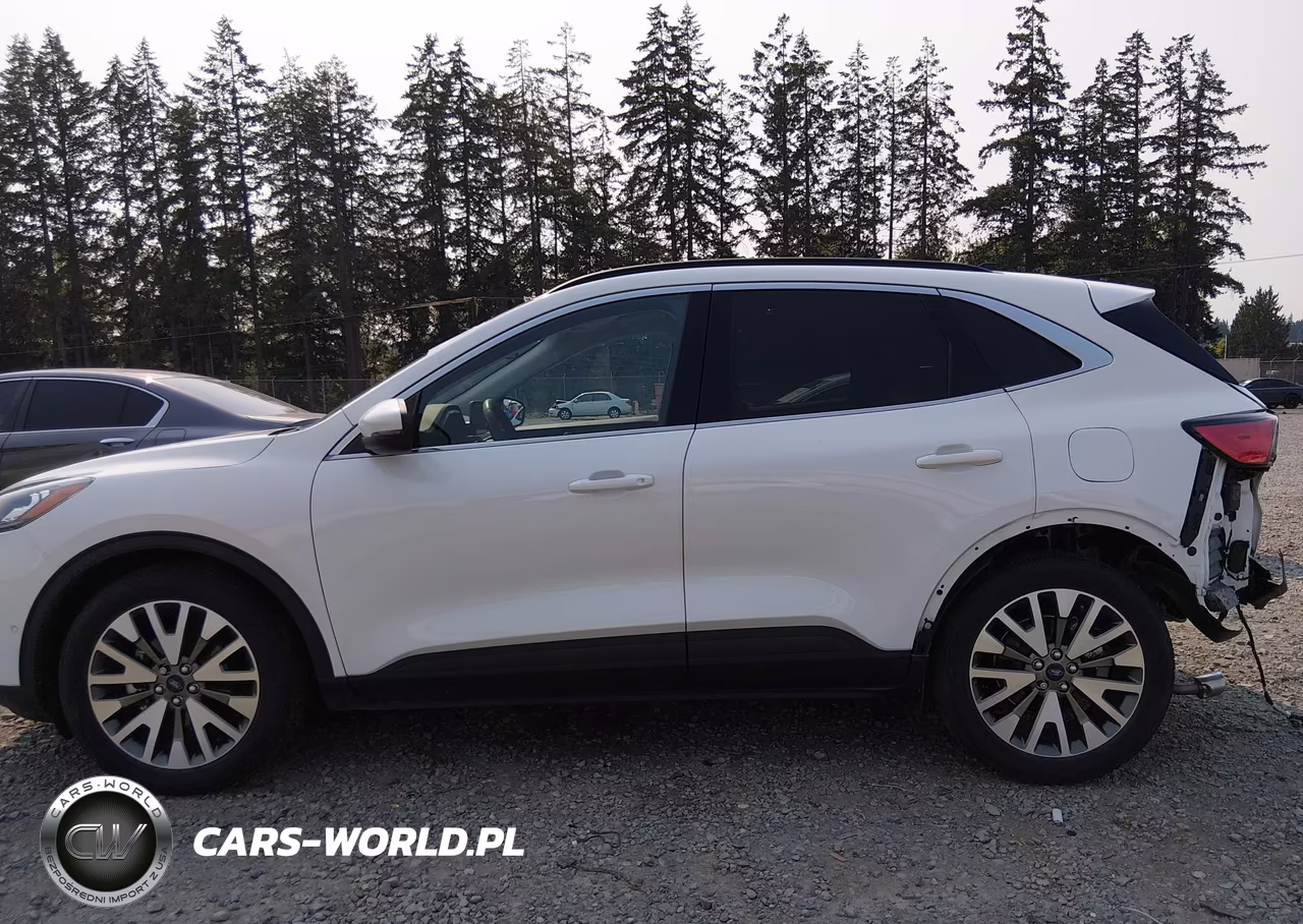 2020 Ford Escape Titanium Hybrid VIN:1FMCU0DZ8LUB79018 - 15