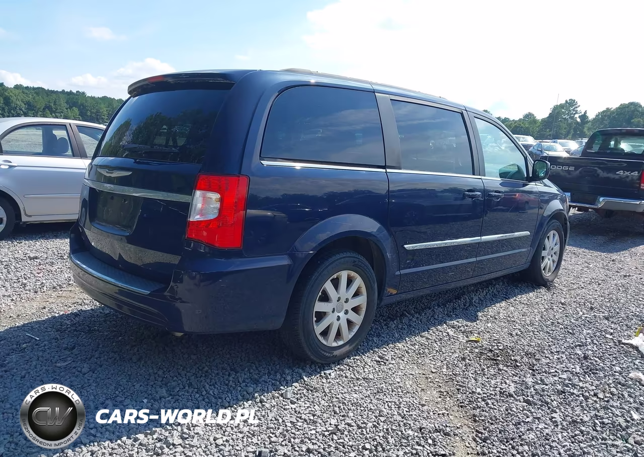 2015 Chrysler Town & Country Touring VIN:2C4RC1BG8FR731014 - 4