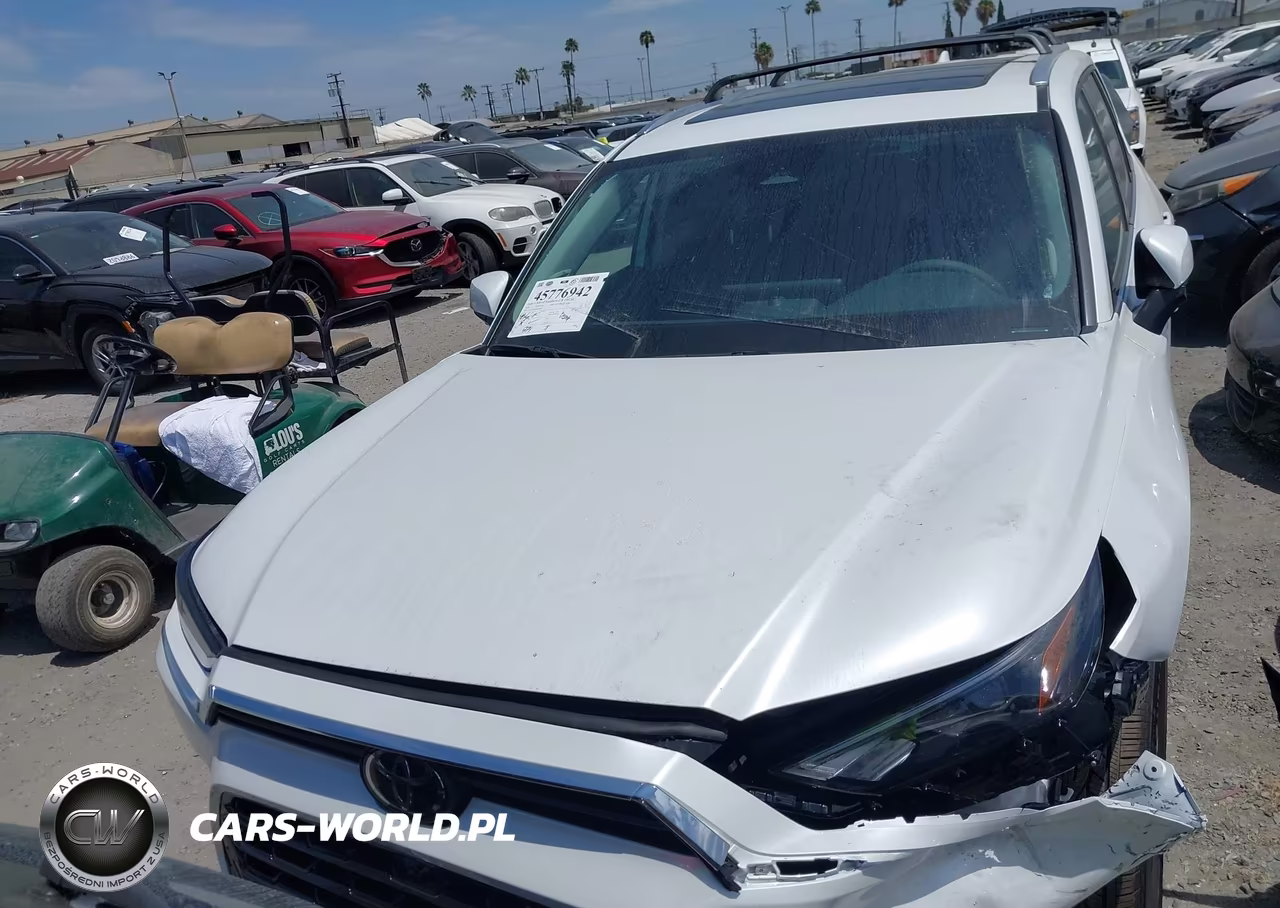 2026 Toyota Grand Highlander Limited VIN:5TDAAAB56TS144881 - 13