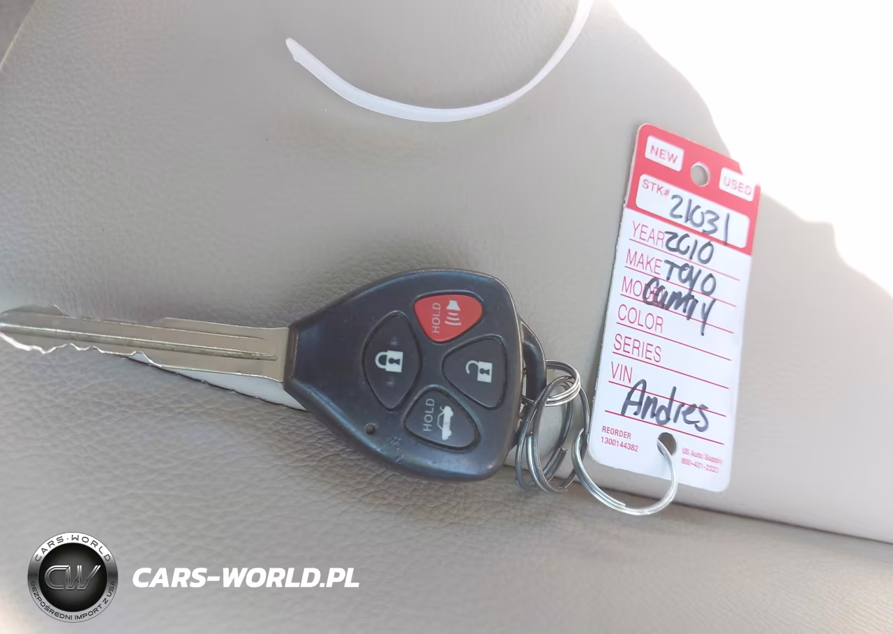 2010 Toyota Camry Le VIN:4T1BF3EK9AU575268 - 11