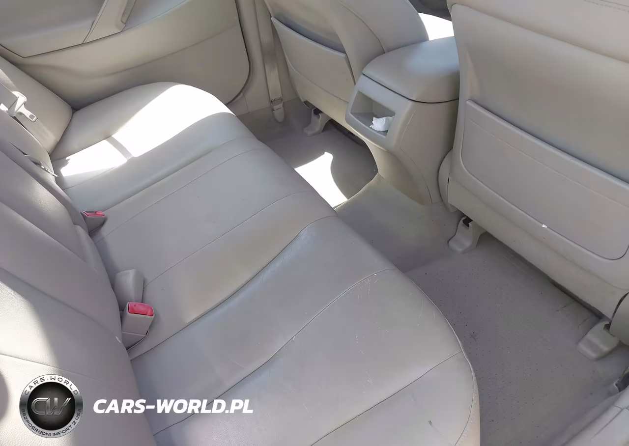 2010 Toyota Camry Le VIN:4T1BF3EK9AU575268 - 8