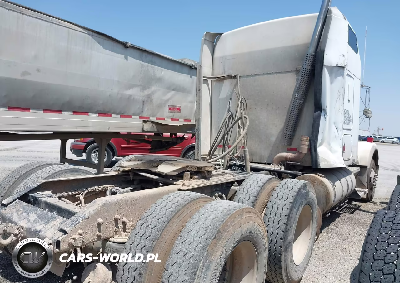 2004 Kenworth Construction T800 VIN:3WKDDB9X24F060937 - 4