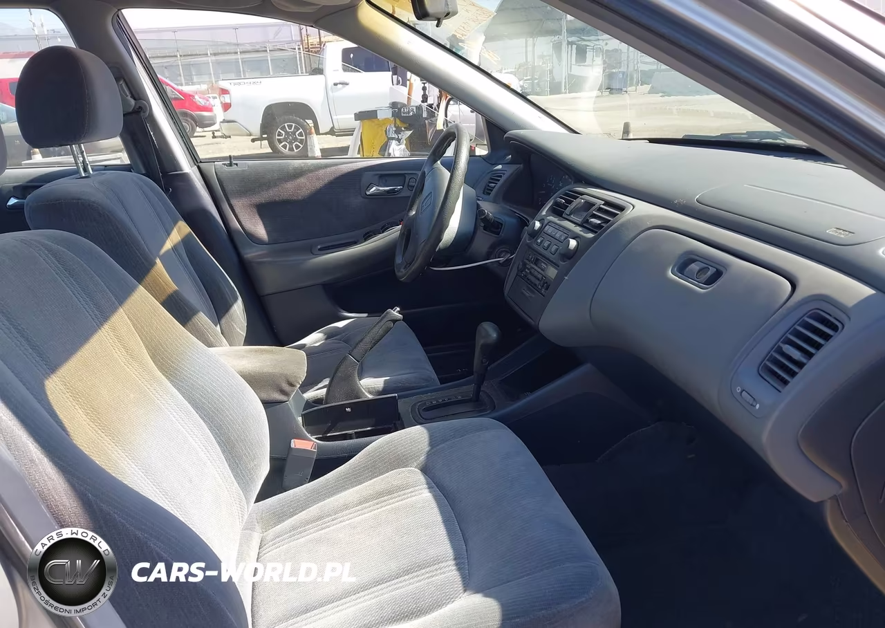 1999 Honda Accord Lx VIN:1HGCG6657XA144701 - 5