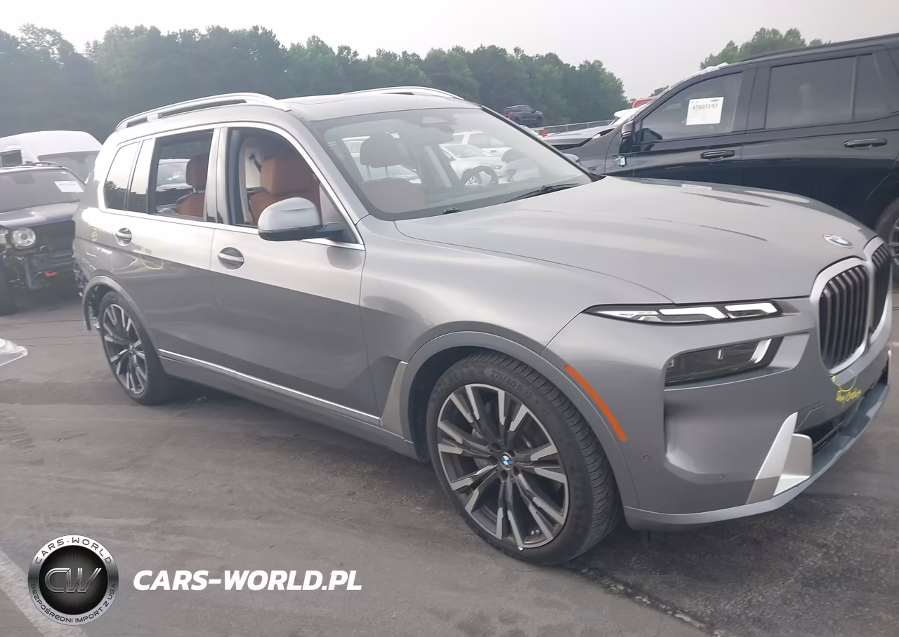 2024 BMW X7 xDrive40I – zdjęcie 1 z 17