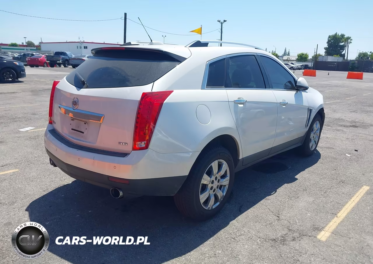 2015 Cadillac Srx Luxury Collection VIN:3GYFNBE34FS628780 - 4