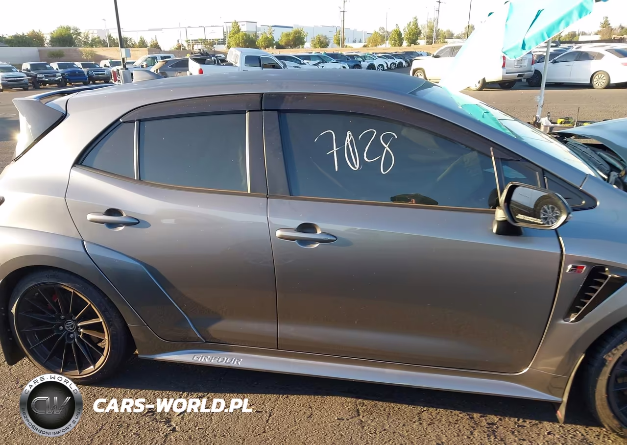 2024 Toyota Gr Corolla Premium VIN:JTNABAAE6RA009965 - 14