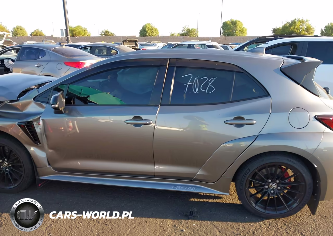 2024 Toyota Gr Corolla Premium VIN:JTNABAAE6RA009965 - 15