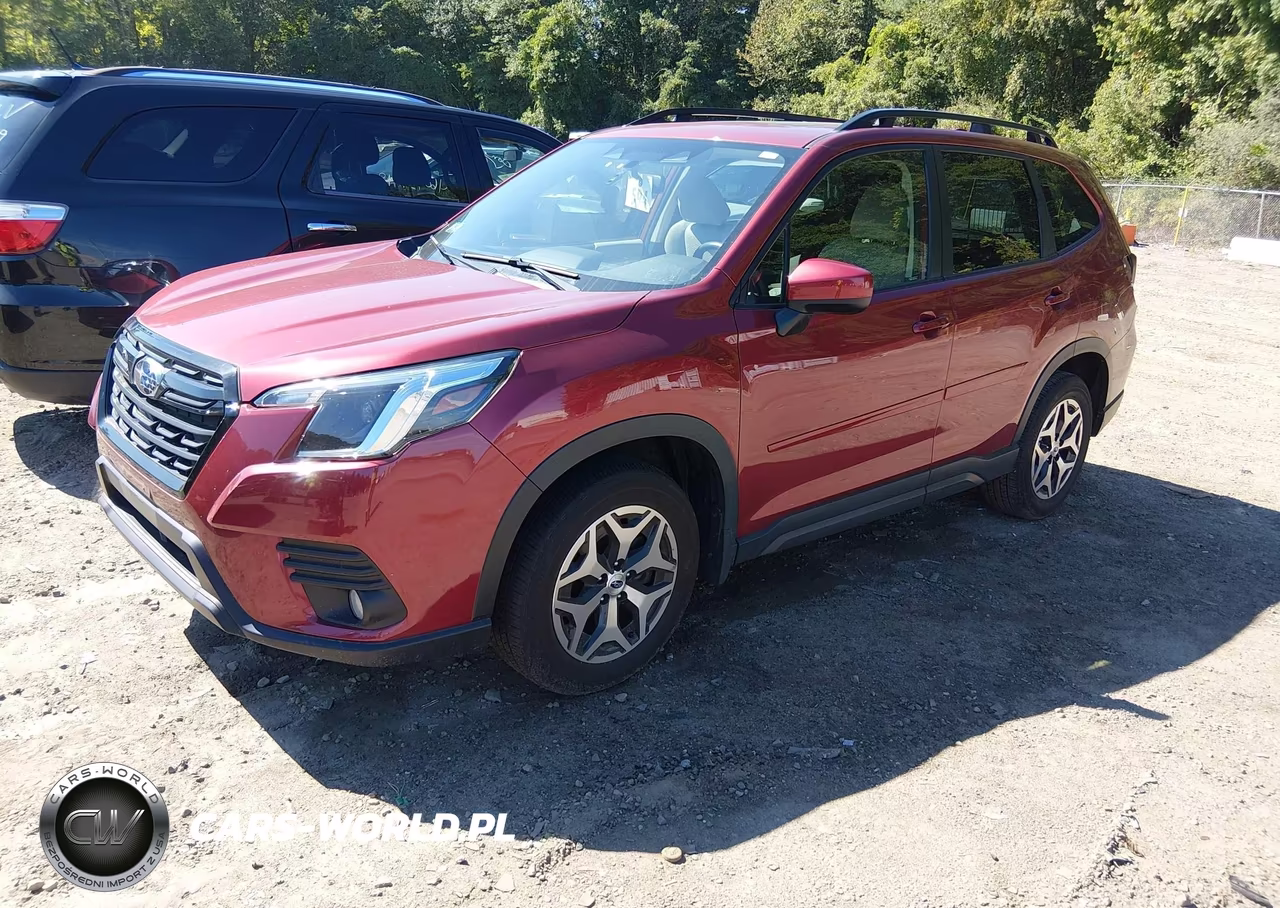 2023 Subaru Forester Premium VIN:JF2SKAECXPH430711 - 2