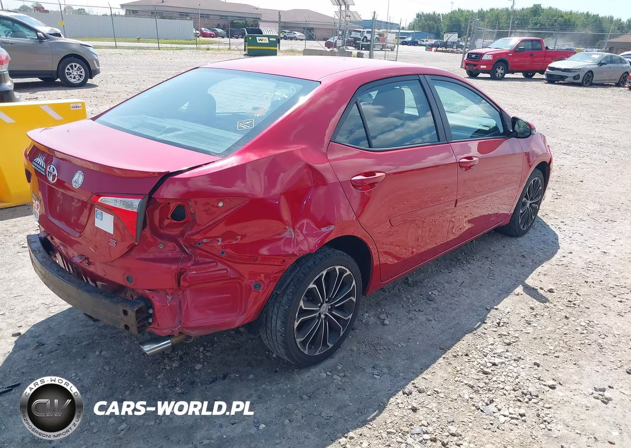 2015 Toyota Corolla S Plus VIN:2T1BURHE3FC245309 - 4