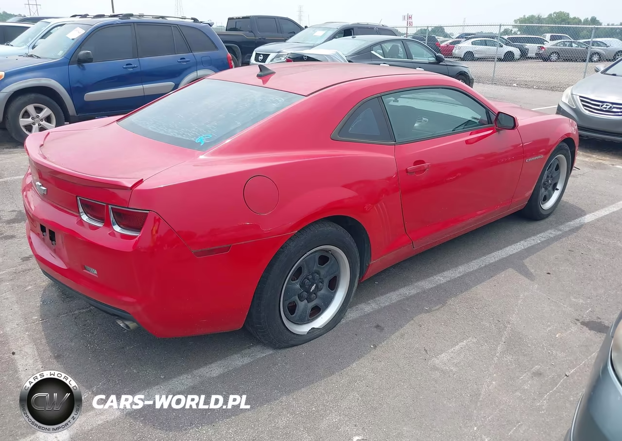 2012 Chevrolet Camaro 2Ls VIN:2G1FA1E36C9137897 - 4