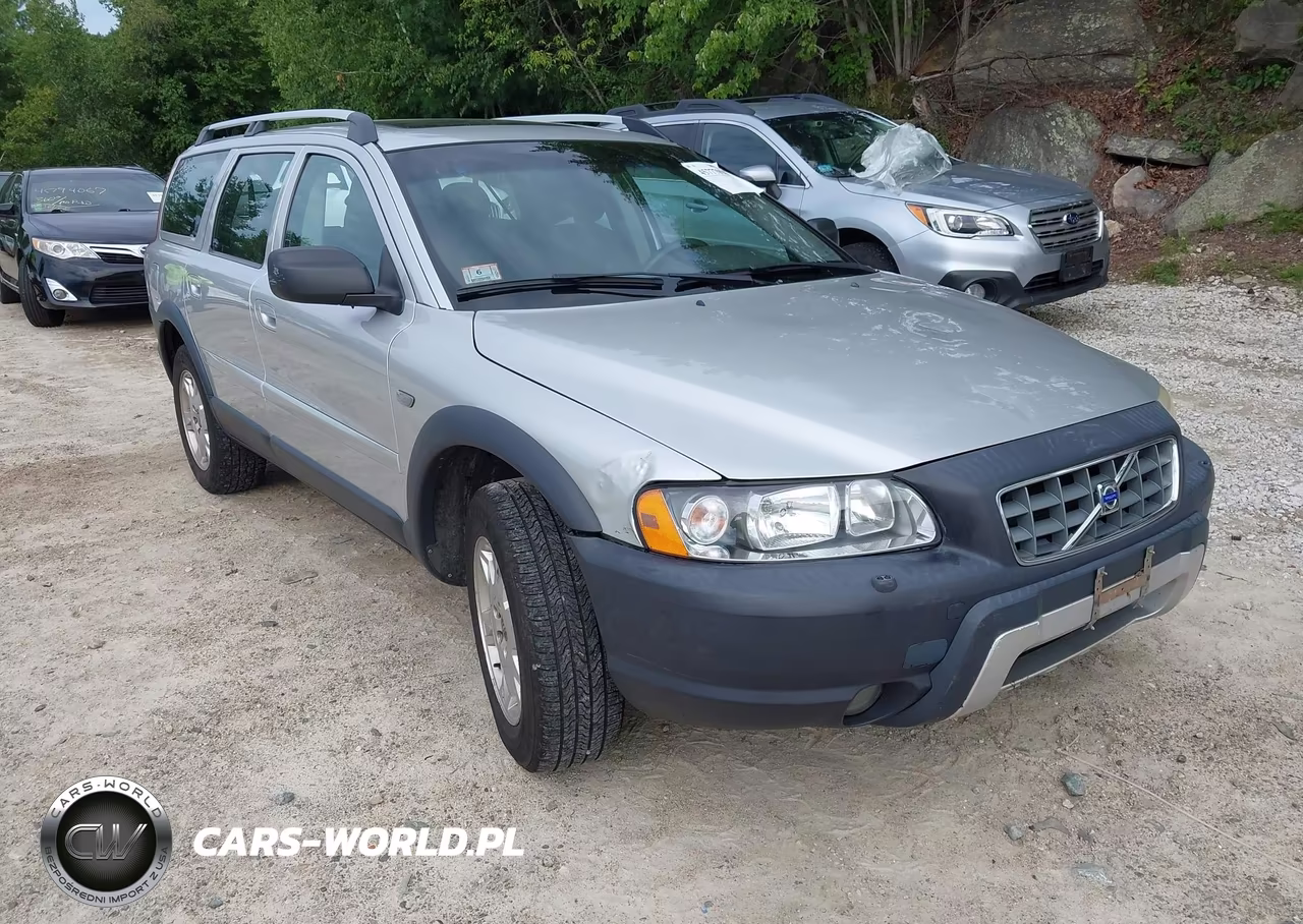 2005 Volvo Xc70 2.5T A Awd-2.5T A Awd Sr