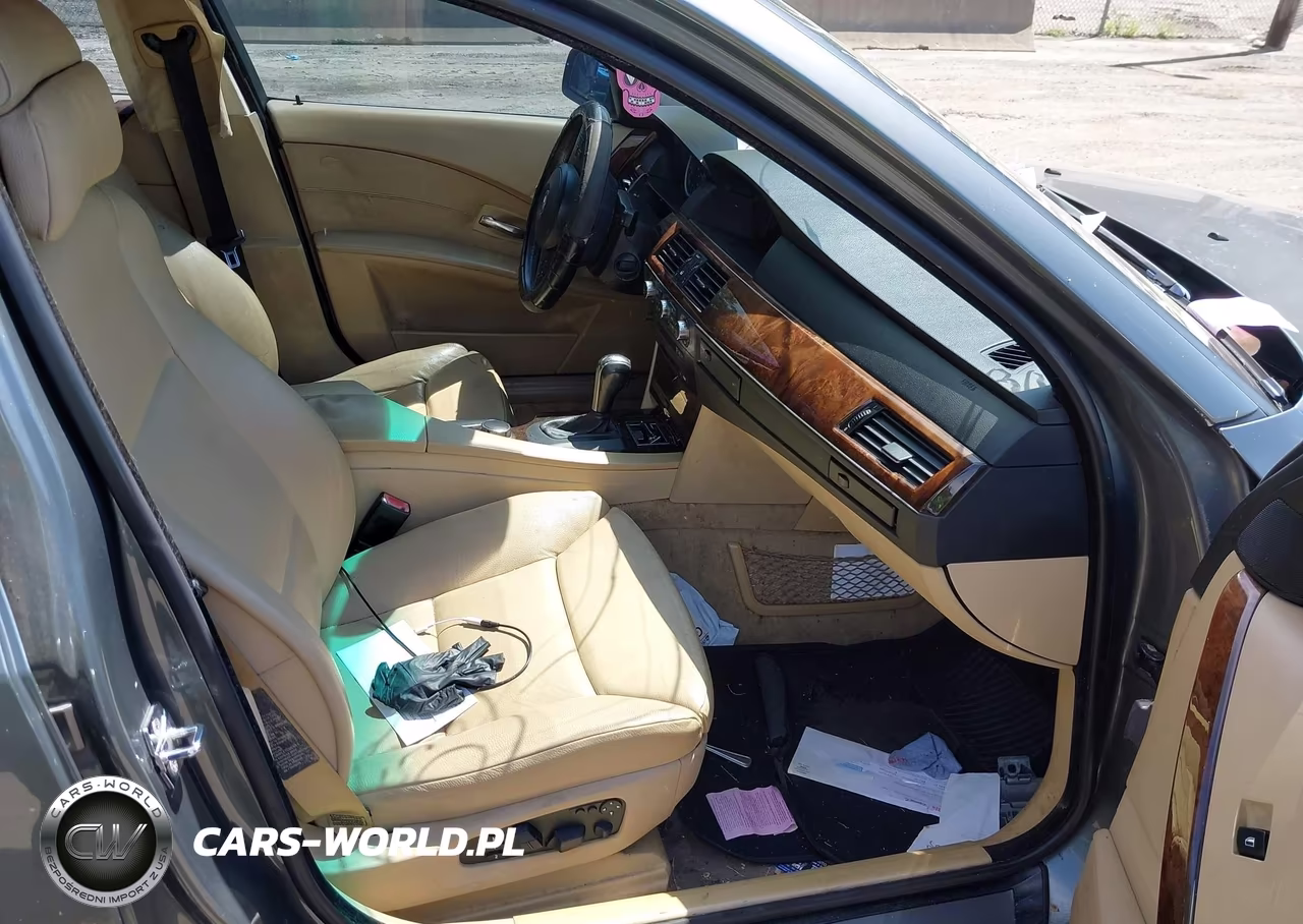 2007 BMW 530I VIN:WBANE73567CM55710 - 5