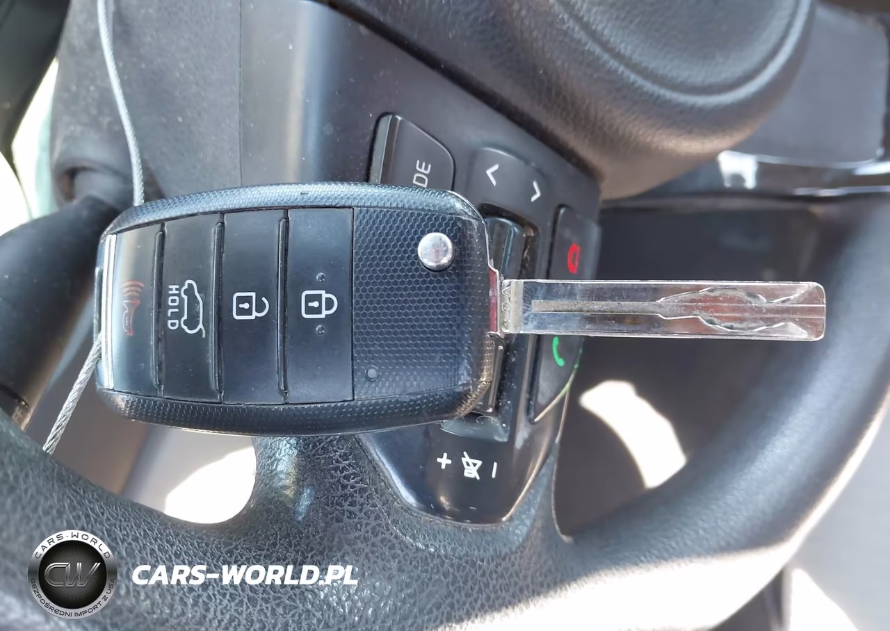 2016 Kia Sedona L VIN:KNDMA5C10G6186677 - 11
