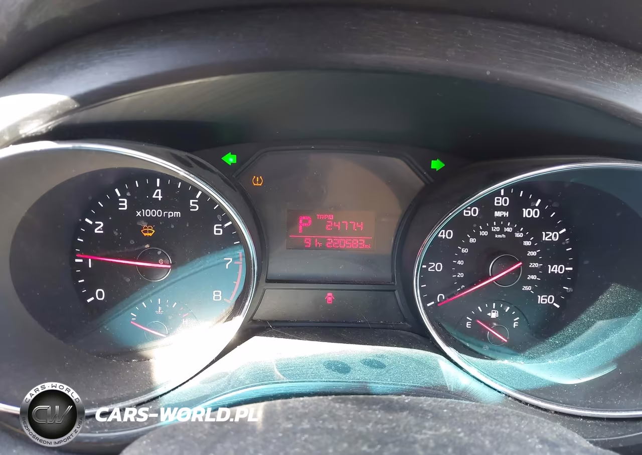 2016 Kia Sedona L VIN:KNDMA5C10G6186677 - 7