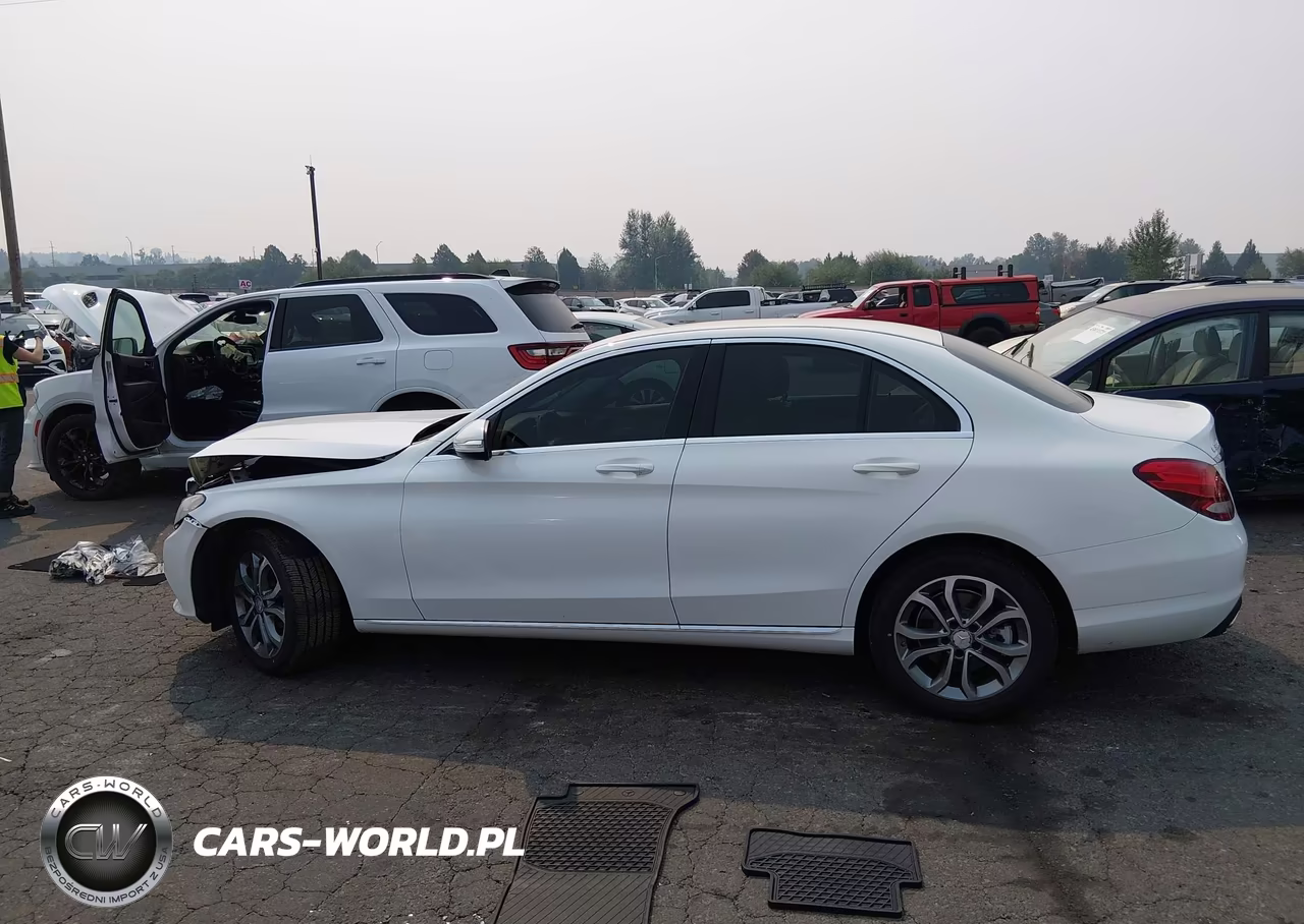 2015 Mercedes-Benz C 300 4Matic VIN:55SWF4KB5FU036788 - 14