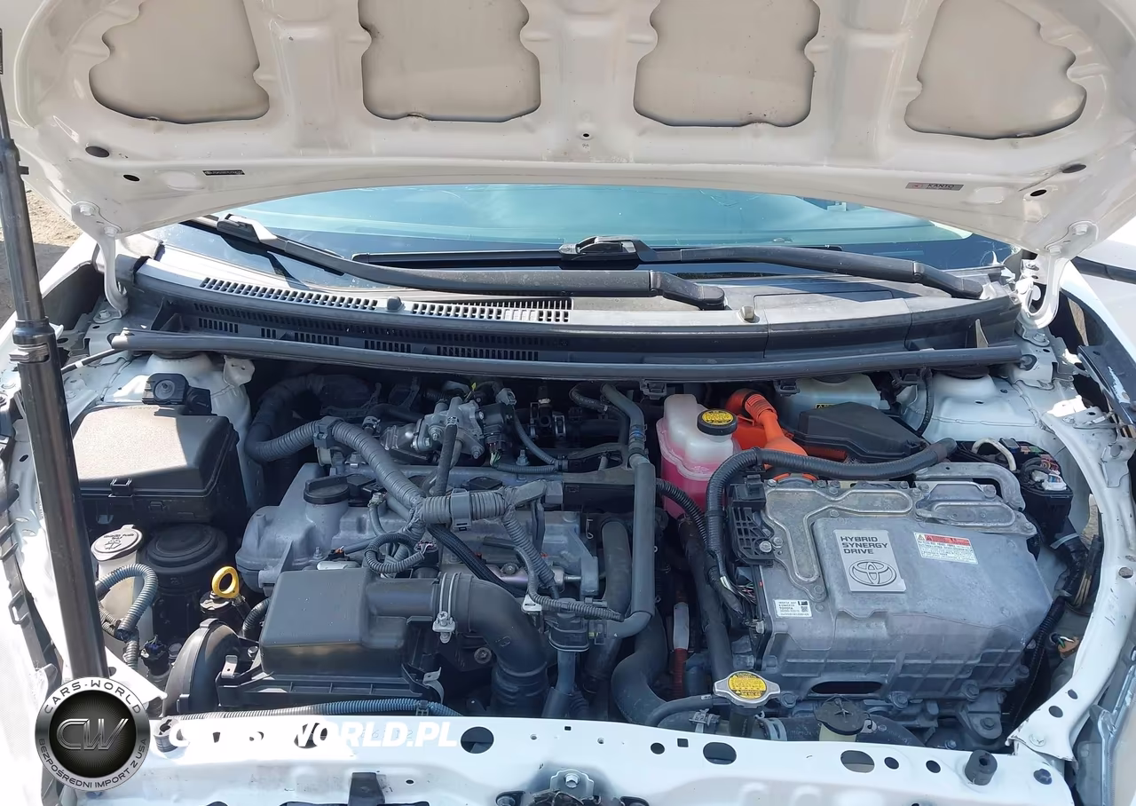 2012 Toyota Prius C Four VIN:JTDKDTB37C1506204 - 10