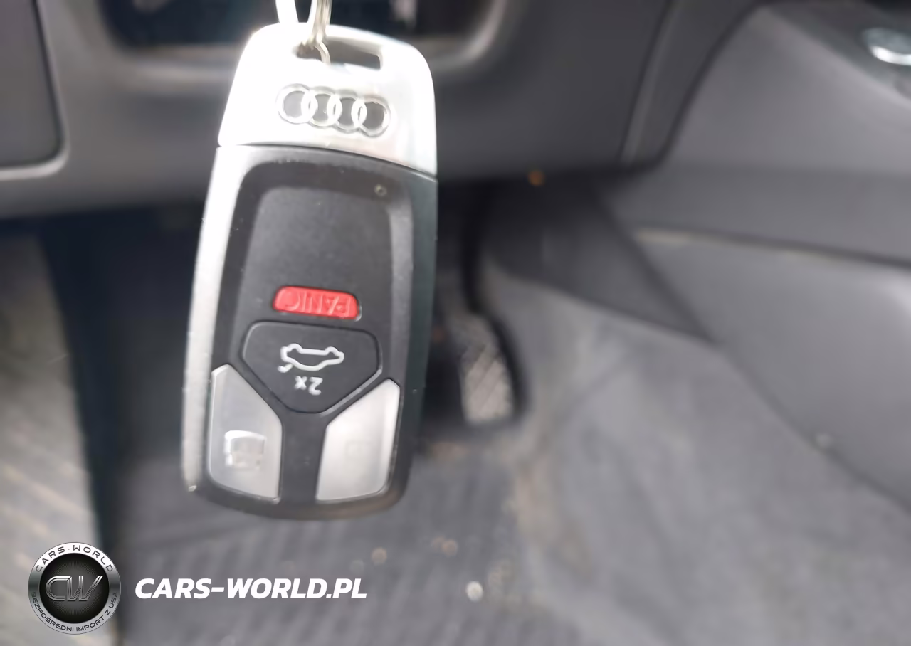 2019 Audi A4 45 Premium VIN:WAUDNAF48KA030439 - 11