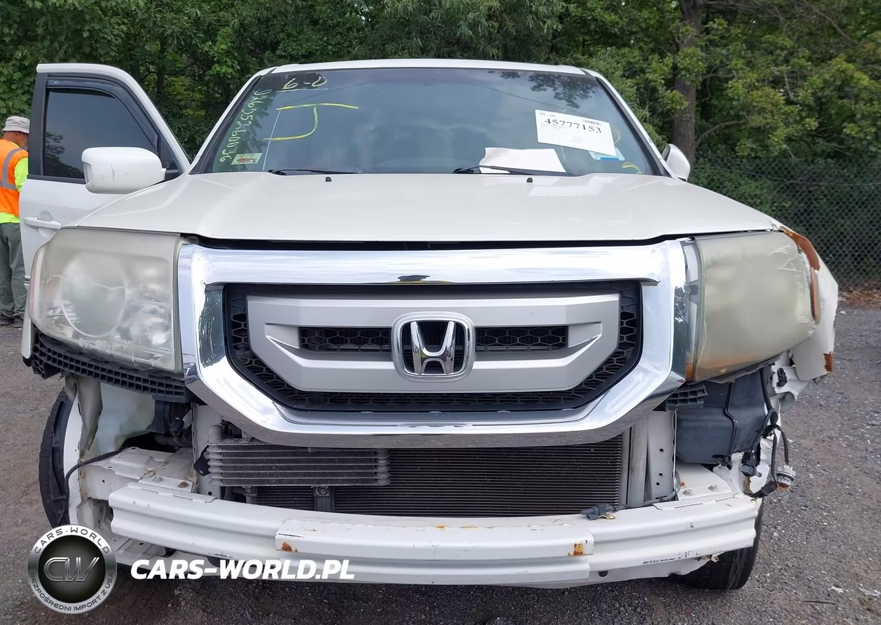 2011 Honda Pilot Touring VIN:5FNYF3H91BB021207 - 10