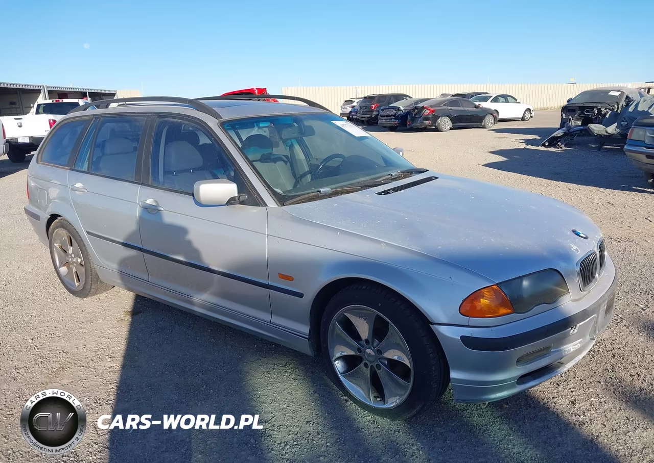 2000 BMW 323It