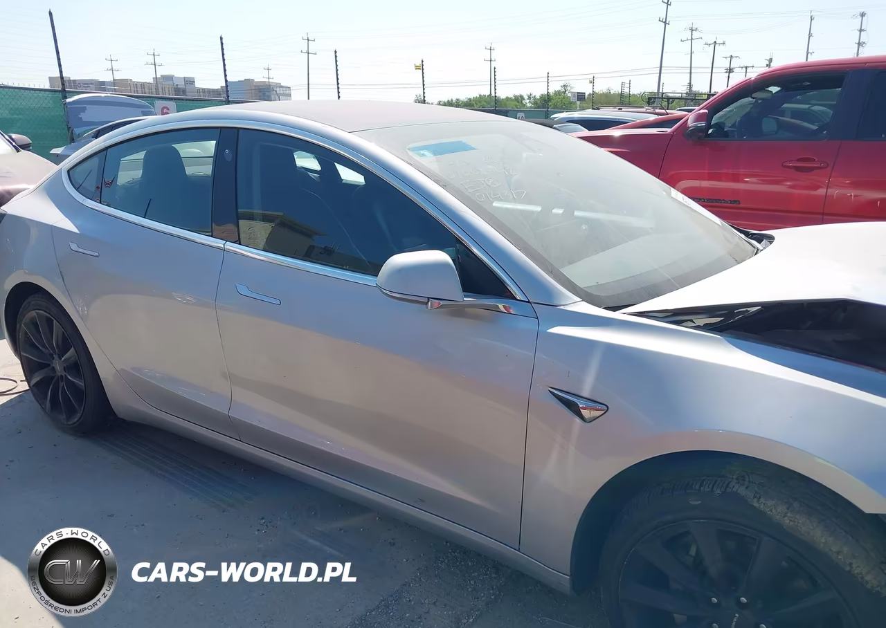 2018 Tesla Model 3 Long Range-Mid Range VIN:5YJ3E1EA8JF014317 - 11