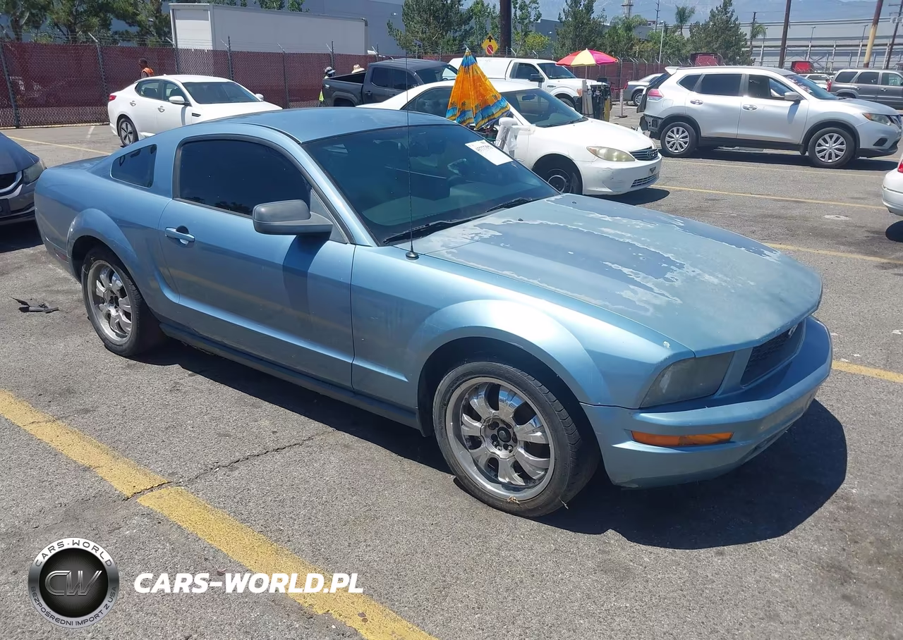2006 Ford Mustang V6