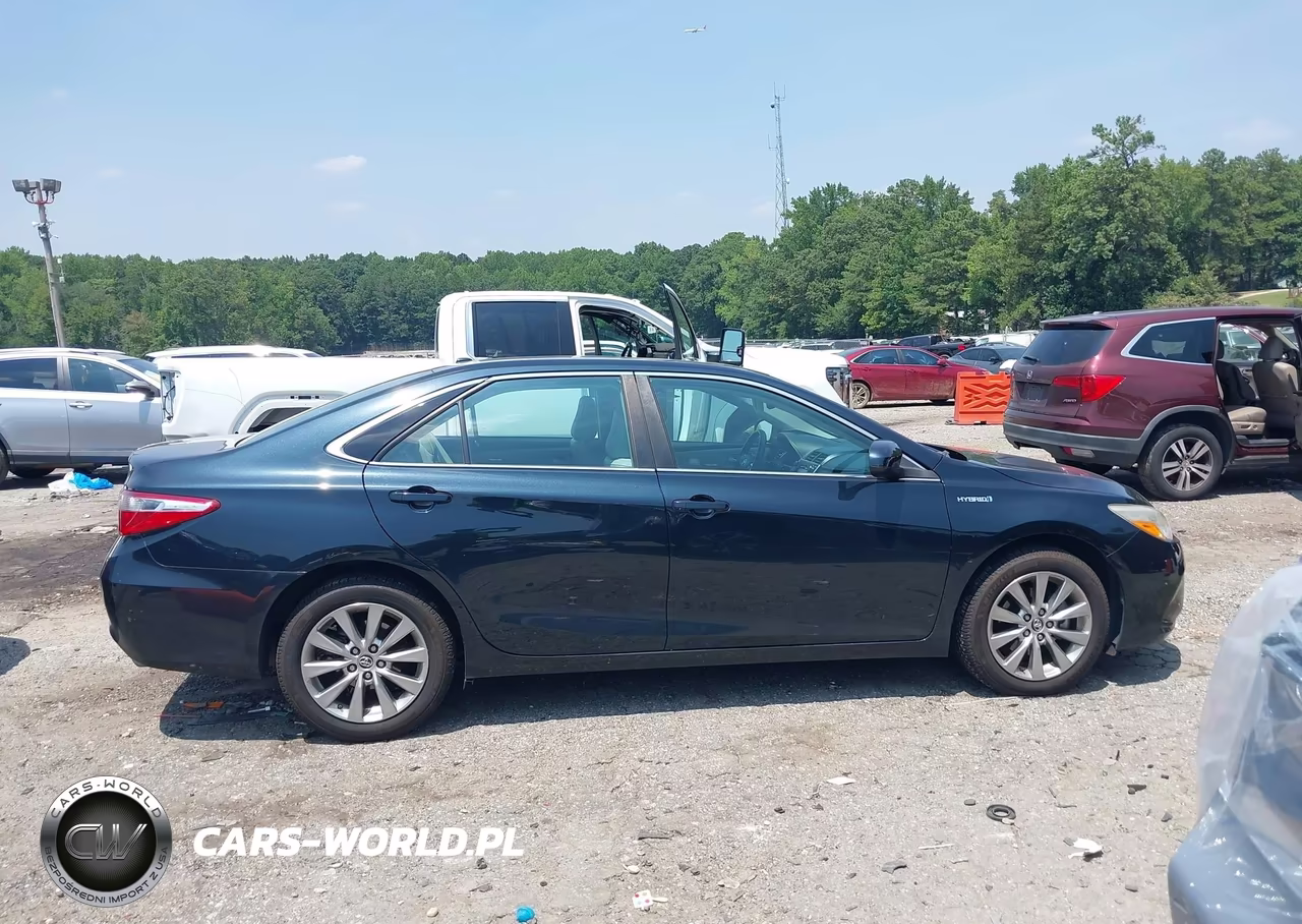 2015 Toyota Camry Hybrid Xle VIN:4T1BD1FK4FU175991 - 13