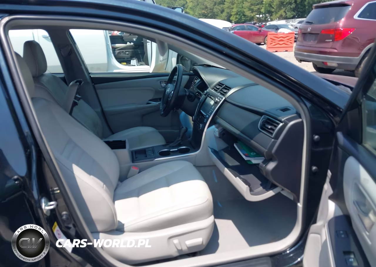 2015 Toyota Camry Hybrid Xle VIN:4T1BD1FK4FU175991 - 5