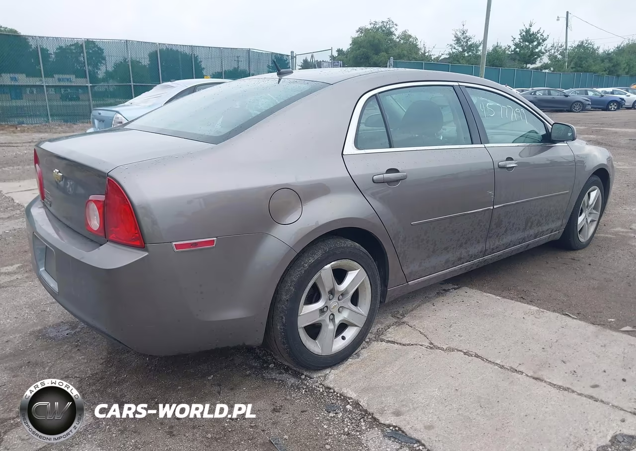 2010 Chevrolet Malibu Lt VIN:1G1ZC5EB3AF247333 - 4